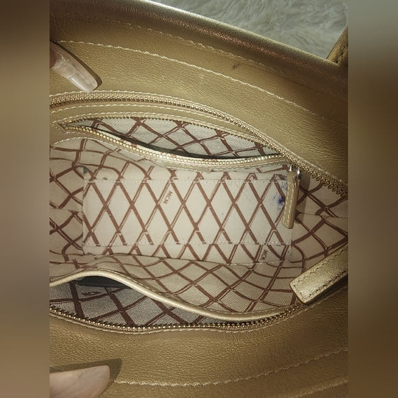 MCM Monogram - Picture 9 of 11